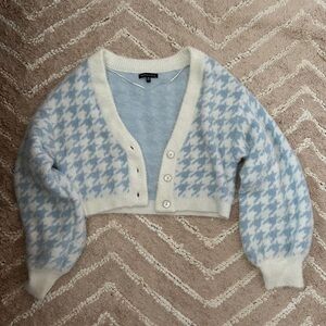 KENDALL + KYLIE Women's Blue and White Jumper